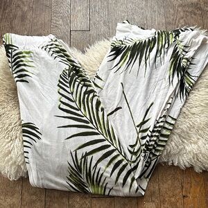 H&M tropical White and Green Wide Leg Pants